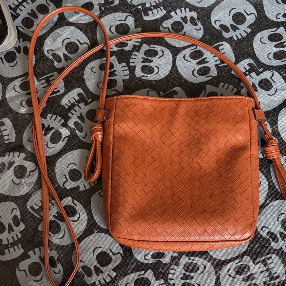 Woven Faux Leather Crossbody Bag - Tan​​​ - Picture 2 of 4